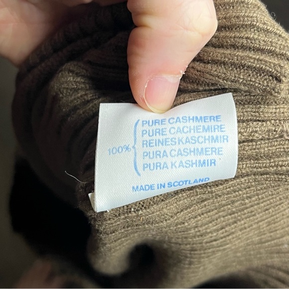 Mark Shale Mens 100% Cashmere Brown Crew Neck Sweater Size Medium - Picture 7 of 7